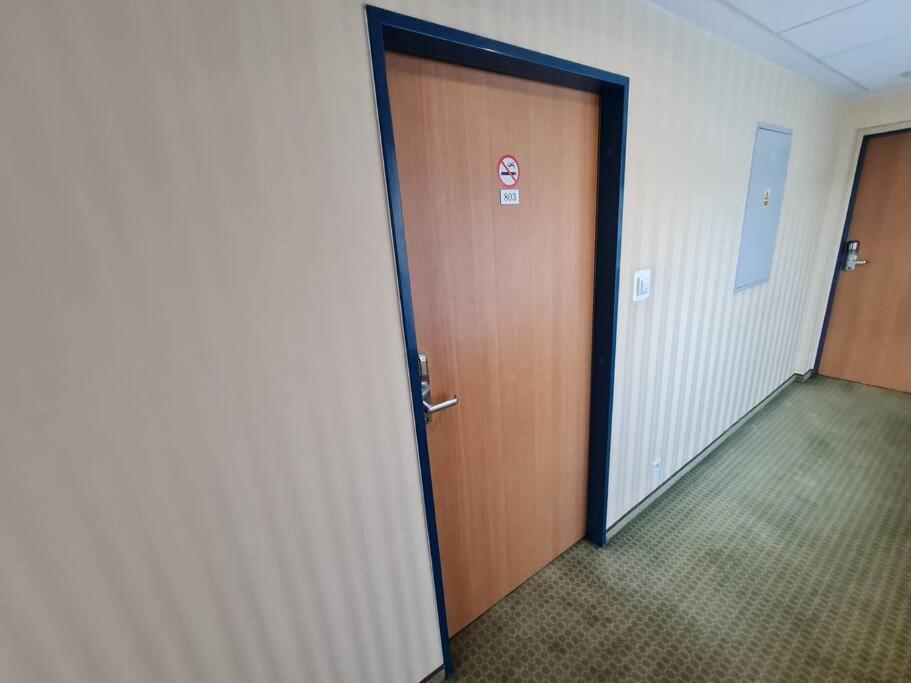 10Q - Z6 Apartament 803 Варшава Екстер'єр фото